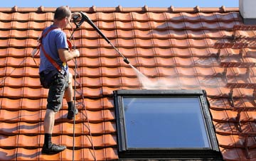 roof cleaning Bishops Green